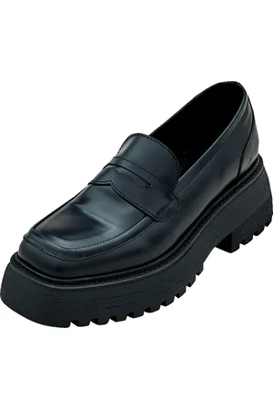 EDITED the label Chaussure basse 