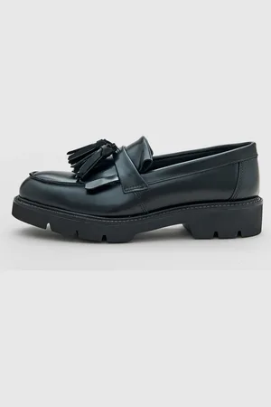 EDITED the label Chaussure basse 
