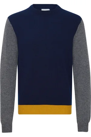 Casual Friday Pull-over 