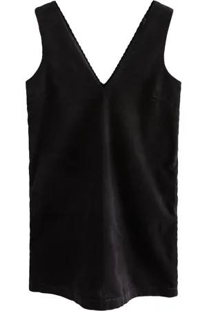 Next Robe