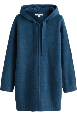 Next Robe