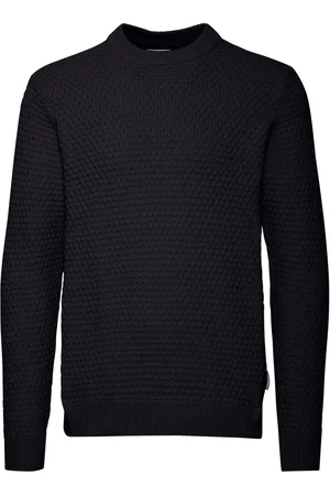 Casual Friday Pull-over 