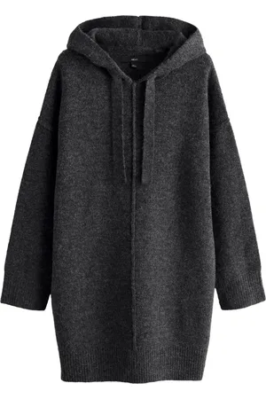 Next Robe
