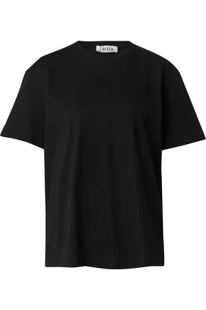 EDITED the label T-shirt 