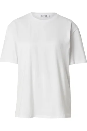 EDITED the label T-shirt 