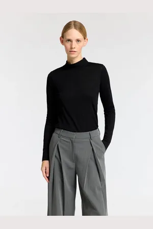 SELECTED Pull-over
