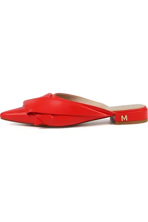 Lola Casademunt Mule