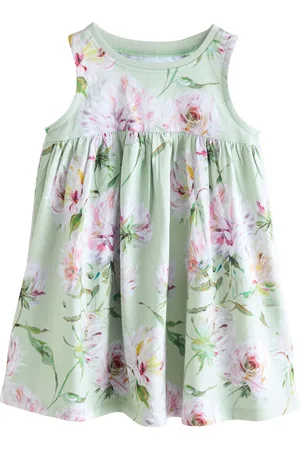 Next Robe