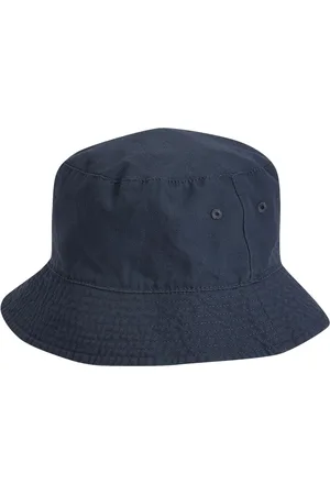 Next Chapeau