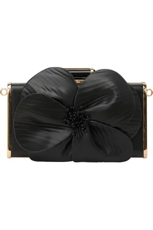 Faina Pochette