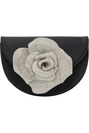 Faina Pochette