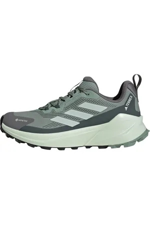 adidas Chaussure basse 