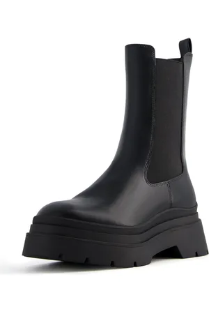 Bershka Chelsea Boots