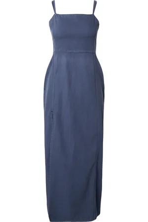 Monki Robe