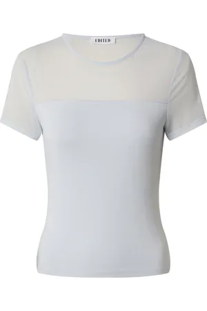 EDITED the label T-shirt 