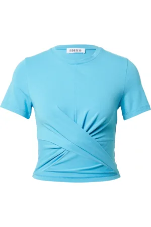 EDITED the label T-shirt 
