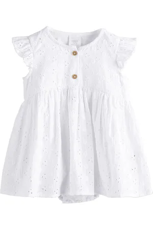 Next Robe