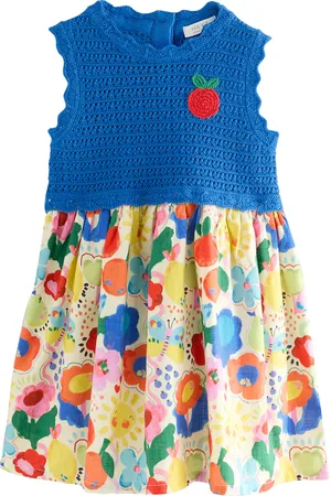 Next Robe