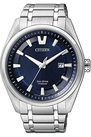 Citizen Hommes Analogique Eco-Drive Montre avec Bracelet en Titane AW1240-57L