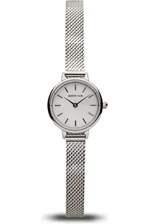 Bering Femmes Analogique Quartz Classic Collection Montre avec Bracelet en Acier Inoxydable & Verre Saphir 11022-004