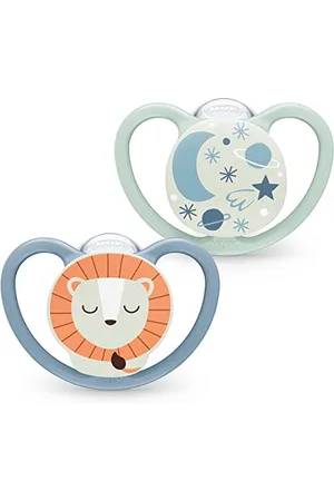 NUK Space Night Tetine pour bébé | 0-6 mois | Sucettes phosphorescentes avec aérations extra-larges pour les peaux sensibles | Silicone sans BPA | | Lot de 2