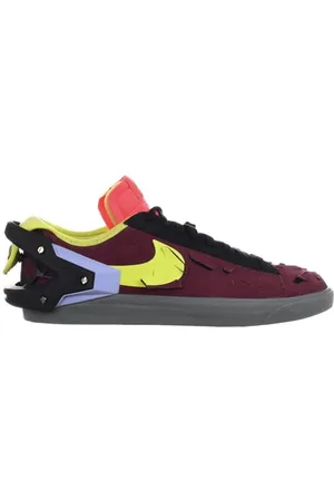 Nike Homme X Acronym Blazer Low Chaussure athlétique Tout Sport, Maroon/Lemon/Black, 36 EU