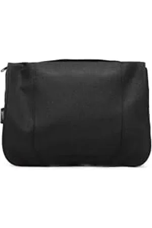 Brandit Toiletry Bag Large, Color: Black, Size: OS