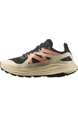 Salomon Femmes Ultra Flow Black Tender, Chaussures de randonnée polyvalentes pour le confort, idéales pour la randonnée et le trail running lors d
