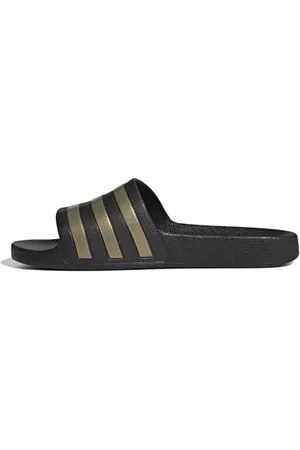 adidas Mixte Adilette Aqua Slides, Core Black / Gold Metallic / Core Black, 39 EU