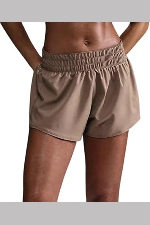 Nike One Dri-FIT DX6010 Short doublé pour Femme Taille Moyenne 7,5 cm