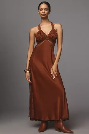 Maeve Robe Midi en Satin et Dentelle Col V en