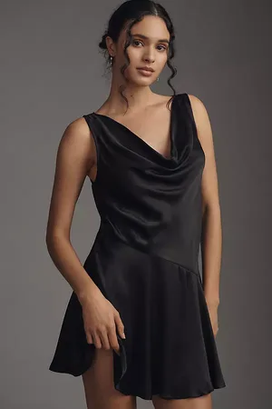 Anthropologie Robe Mini Satinée Col Bénitier Par Anthropologie par en