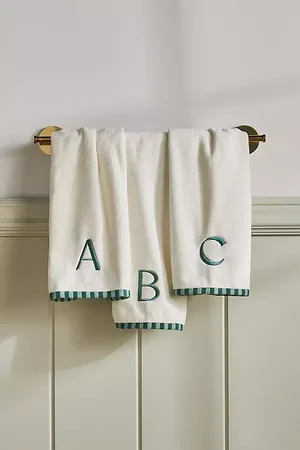 Anthropologie Serviette de toilette monogrammée chez