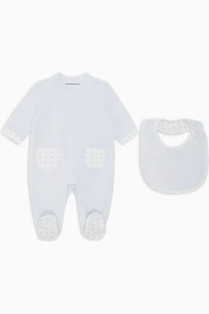 Emporio Armani Conjunto de regalo de mono y babero en punto con motivo de águilas de efecto óptico