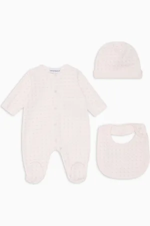 Emporio Armani Conjunto de regalo de mono, babero y gorro de punto con motivo de águilas de efecto óptico