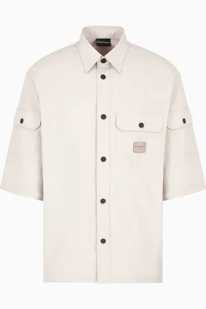 Emporio Armani Chemise en tissu technique avec poches à rabat et écusson logo
