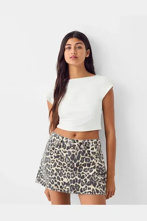 Nouvelle Collection ete 2024 Jupes courtes et mini Bershka pour Femme FASHIOLA