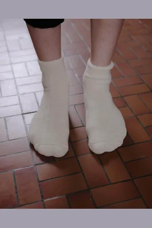 Baserange Chaussettes mi-hautes à boucles