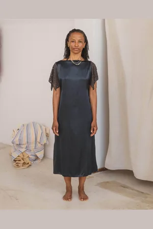 Baserange Robe Olin