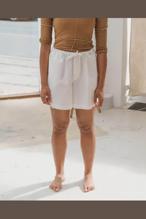 Baserange Short Kolla