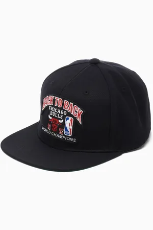 Mitchell & Ness Casquette snapback Chicago Bulls 91-92 Back To Back Champs HWC