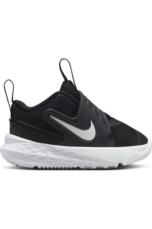 Nike Chaussures indoor bébé Team Hustle D
