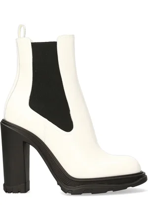 Alexander McQueen Chelsea Boots en Cuir Vernis ivoire/noir - Talon 12 cm