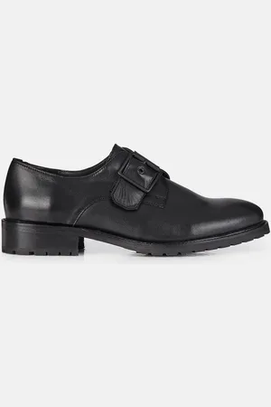 Galeries Lafayette Derbies en Cuir à boucle noires