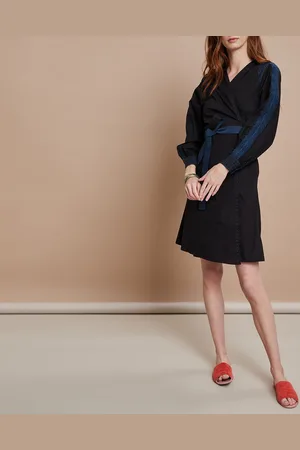 MARE DI LATTE Robe Bali noire