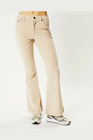 Urban Outfitters Pantalon en Velours côtelé Mid Rise Flare