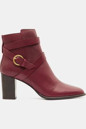 Galeries Lafayette Bottines en Cuir détail brides rouge - Talon 8 cm