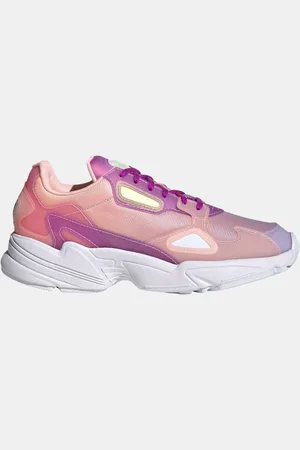 adidas Baskets Falcon roses