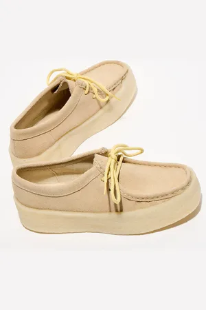 Clarks Derbies en Velours de Cuir Wallabee Cup beiges