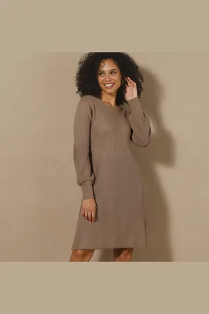 BLANCHEPORTE Robe Pull Évasée En Maille Anglaise